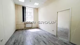 Офис 100 м2, кабинеты, хороший ремонт-98. Фото объекта