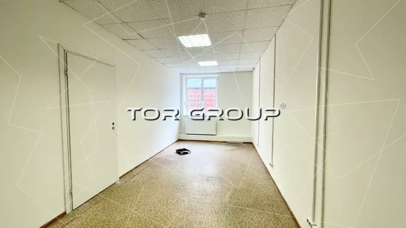Аренда офиса 18.9 кв.метров, 1 этаж-98. Фото объекта