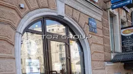 Аренда универсального помещения 92.4 кв.м, 1 этаж-98. Фото объекта