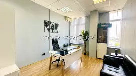 Офис 271 м2, кондиционер, с/у, кухня-98. Фото объекта