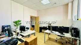 Офис 271 м2, кондиционер, с/у, кухня-98. Фото объекта