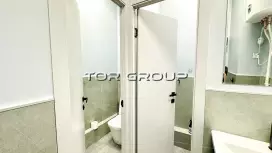 Офис 271 м2, кондиционер, с/у, кухня-98. Фото объекта