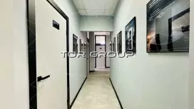 Офис 271 м2, кондиционер, с/у, кухня-98. Фото объекта