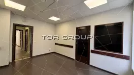 Аренда офиса 122.8 кв.м, 1 этаж-98. Фото объекта