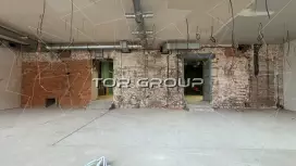 Аренда универсального помещения 477 кв.м, 1 этаж-98. Фото объекта