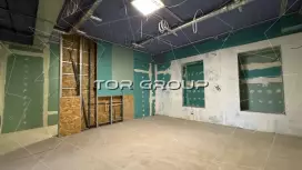 Аренда универсального помещения 477 кв.м, 1 этаж-98. Фото объекта