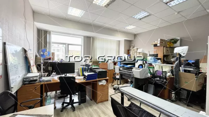 Аренда офиса 37 кв.метров, 2 этаж-98. Фото объекта