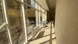 Аренда под столовую в БЦ 130 кв.м-97.Стандартное помещение