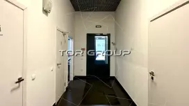 Аренда офиса 244.1 кв.метров, 1 этаж-98. Фото объекта