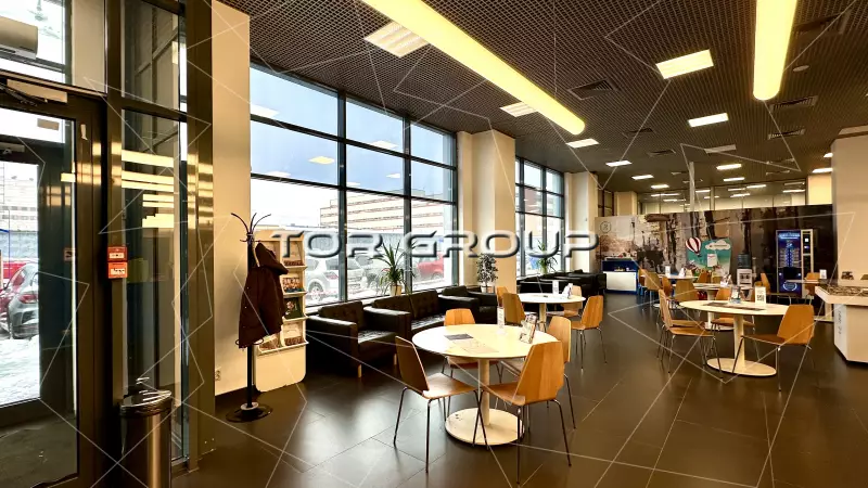 Аренда офиса 840.7 кв.метров, 1 этаж-98. Фото объекта