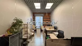 Аренда офиса 360 кв.метров, 1 этаж-98. Фото объекта