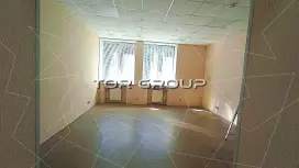 Аренда офиса 27.4 кв.метров, 2 этаж-98. Фото объекта