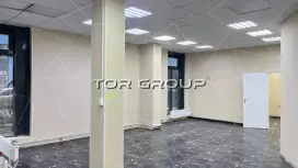 Аренда помещения 119.5 кв.метров, 1 этаж-98. Фото объекта
