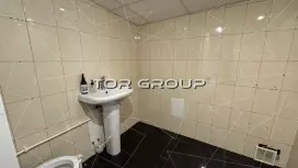 Аренда универсального помещения 20 кв.метров, 1 этаж-94. Санузлы