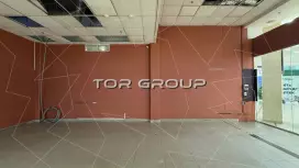 На трафике в ТЦ 45 м, 1 этаж-98. Фото объекта