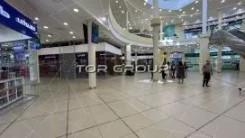 На трафике в ТЦ 45 м, 1 этаж-98. Фото объекта
