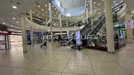 На трафике в ТЦ 45 м, 1 этаж-98. Фото объекта