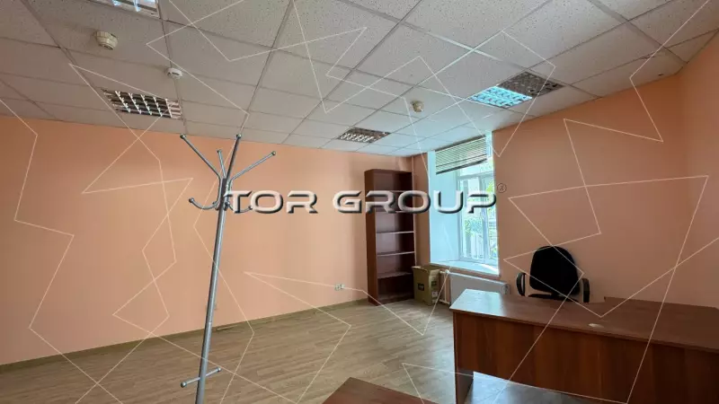 Аренда офиса 22.4 кв.метров, 2 этаж-98. Фото объекта