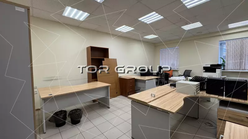 Аренда офиса 53.8 кв.метров, Цоколь этаж-98. Фото объекта