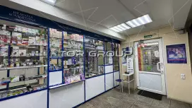 130 м2 с витриной на фасад, отд.вход, двухуровневое-98. Фото объекта