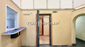 Офис/магазин 205 м2. первая линия, отд.вход-98. Фото объекта