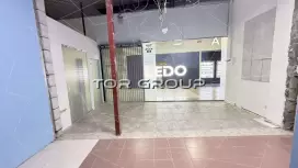 Аренда универсального помещения 80.2 кв.метров, 1 этаж-98. Фото объекта