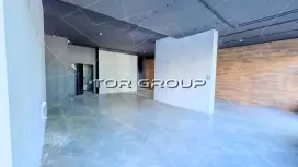 Ресторан/бар  151м, 1 этаж-98. Фото объекта