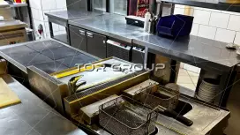 Ресторан с оборудованием Витрины,  700м, 2 этаж-98. Фото объекта
