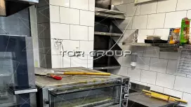 Ресторан с оборудованием Витрины,  700м, 2 этаж-98. Фото объекта