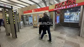 3 этаж ТЦ у метро, 60м-98. Фото объекта