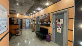3 этаж ТЦ у метро, 60м-98. Фото объекта