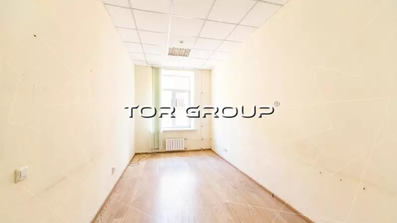 Офис 18 м2 у метро Горьковская. От собственника-98. Фото объекта