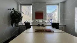 Аренда  70.1 кв.метров, 3 этаж-98. Фото объекта