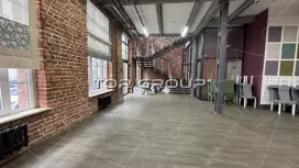 Аренда универсального помещения 560 кв.м, 1 этаж-98. Фото объекта