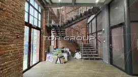 Аренда универсального помещения 560 кв.м, 1 этаж-98. Фото объекта