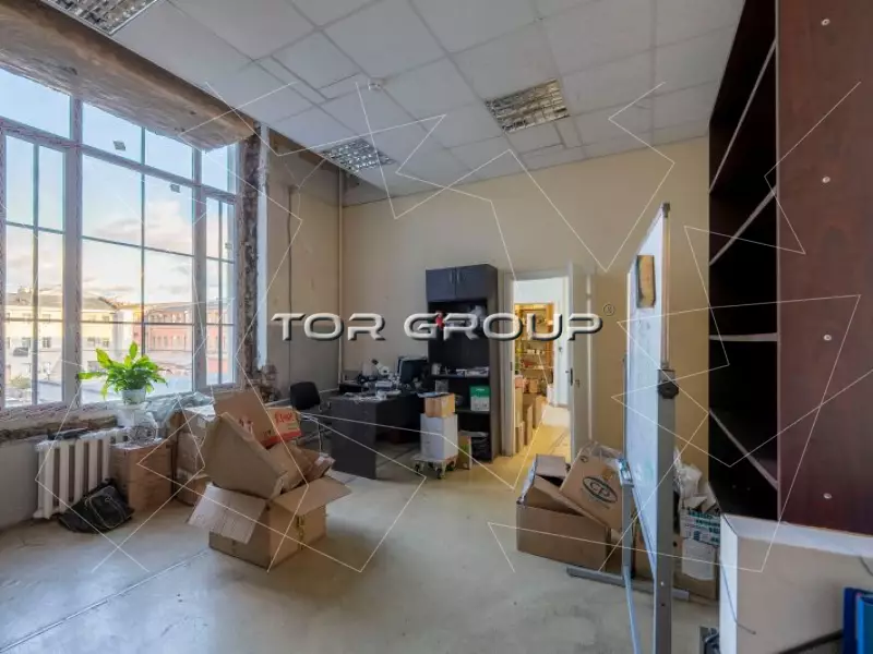 Аренда офиса 1244 кв.метров, 2 этаж-98. Фото объекта